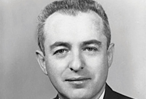 Oscar Lewis